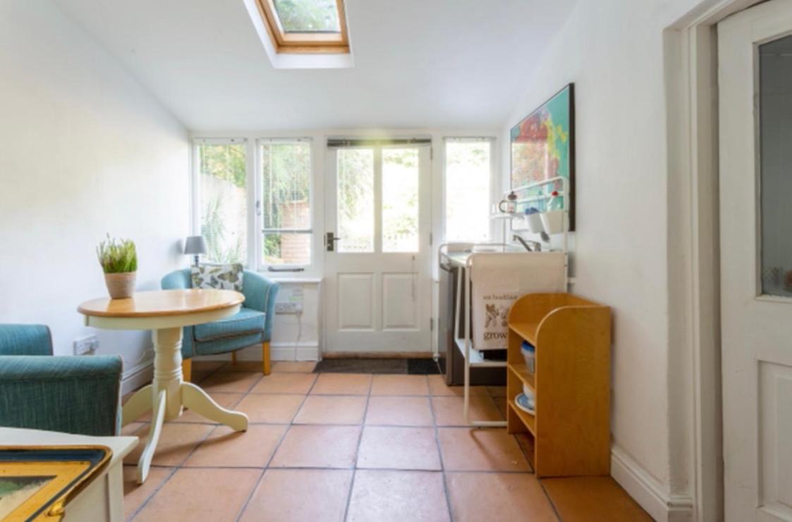 Bridport Garden Suite Eksteriør bilde