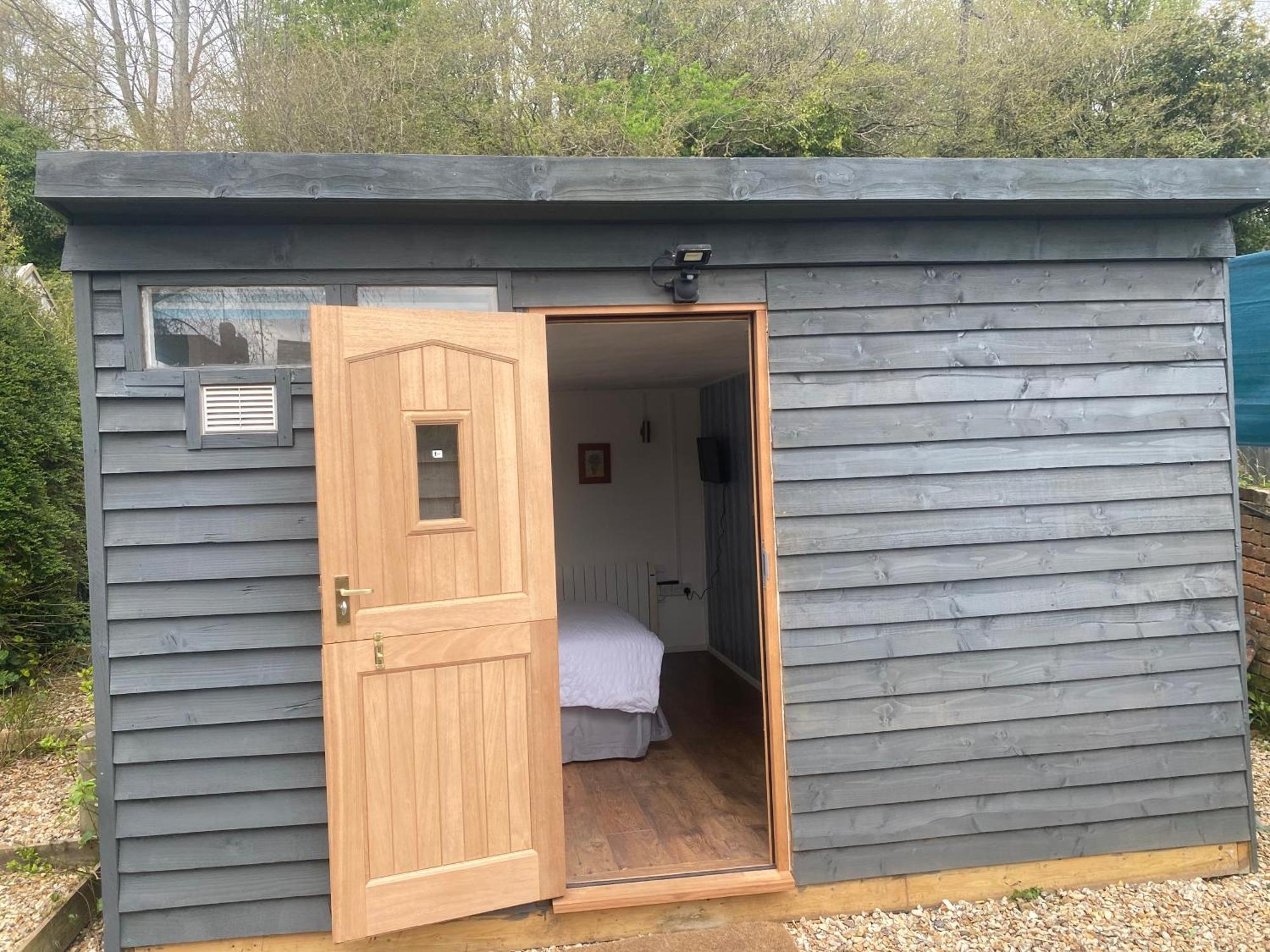 Bridport Garden Suite Eksteriør bilde